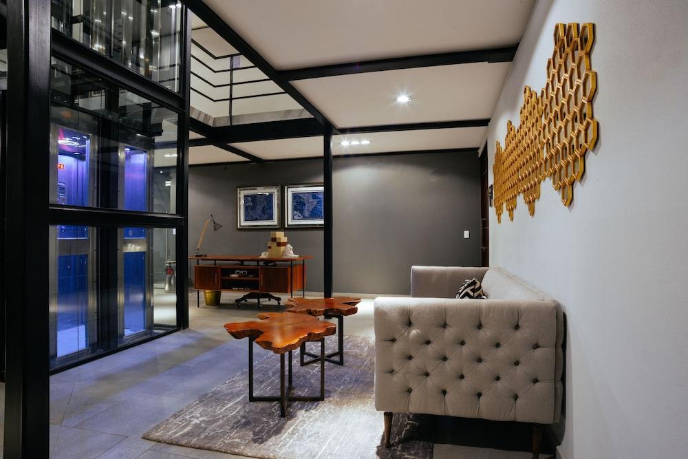 Ventura Apartments Celaya  Eksteriør billede
